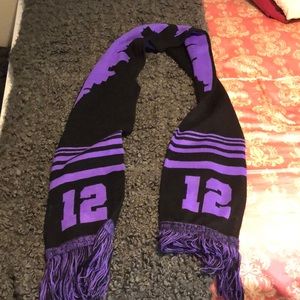 seattle scarf